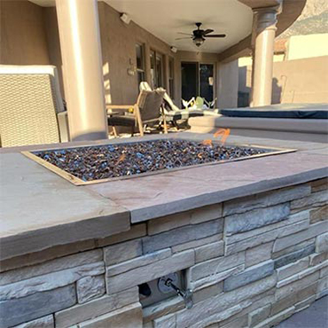 Fire Pit Counter in Landscape by Whelchel Landscape and Consutruction in Albuquerue, NM